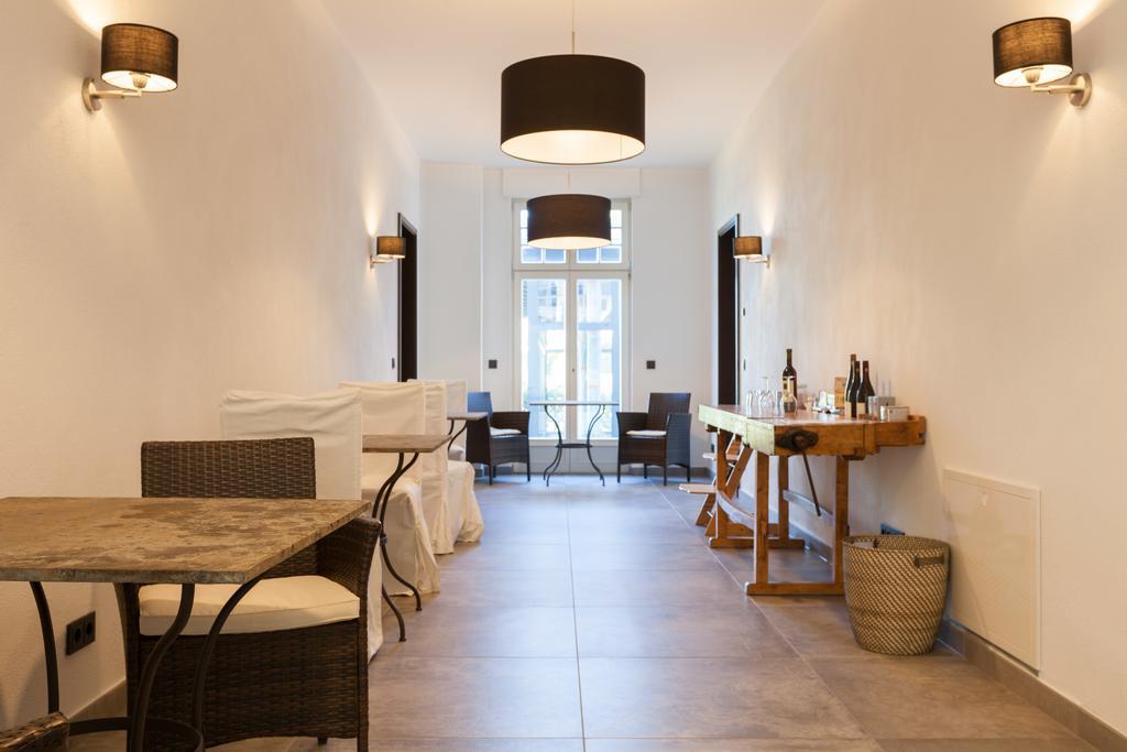Guesthouse Altes Rathaus Рюдесхайм ам Рейн Екстериор снимка